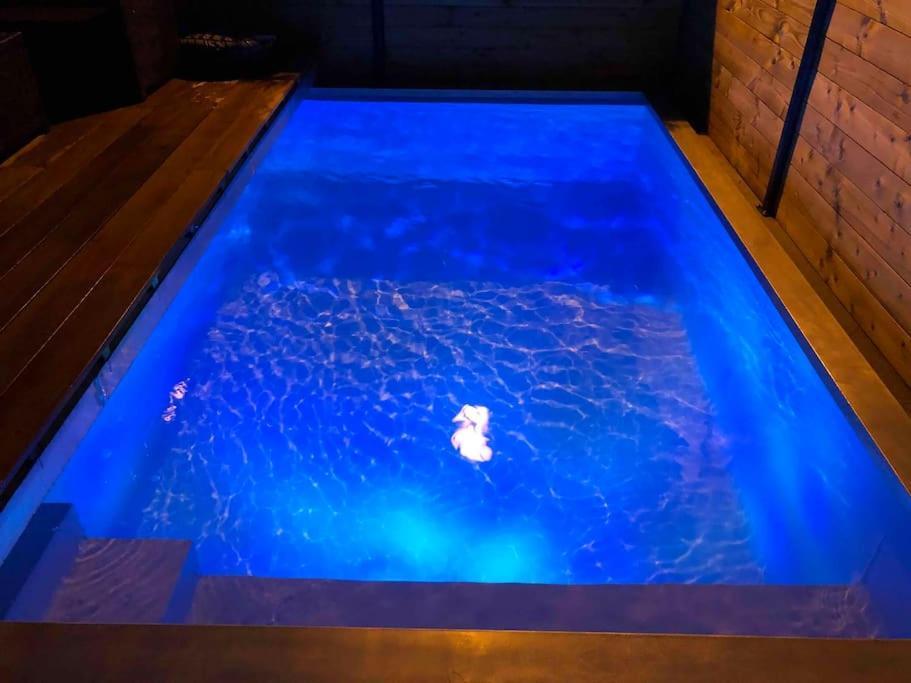 Loft Privatise Avec Spa Xxl Et Piscine Chauffee Bruz Exterior foto